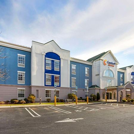 Comfort Suites East Brunswick - South River Eksteriør billede